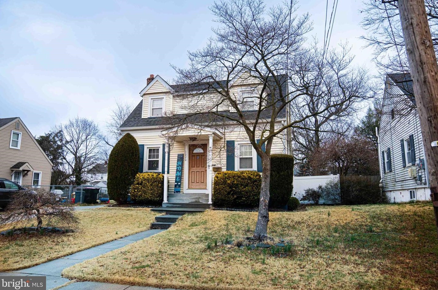1020 Fern Ave, Glendora, NJ 08029-1249