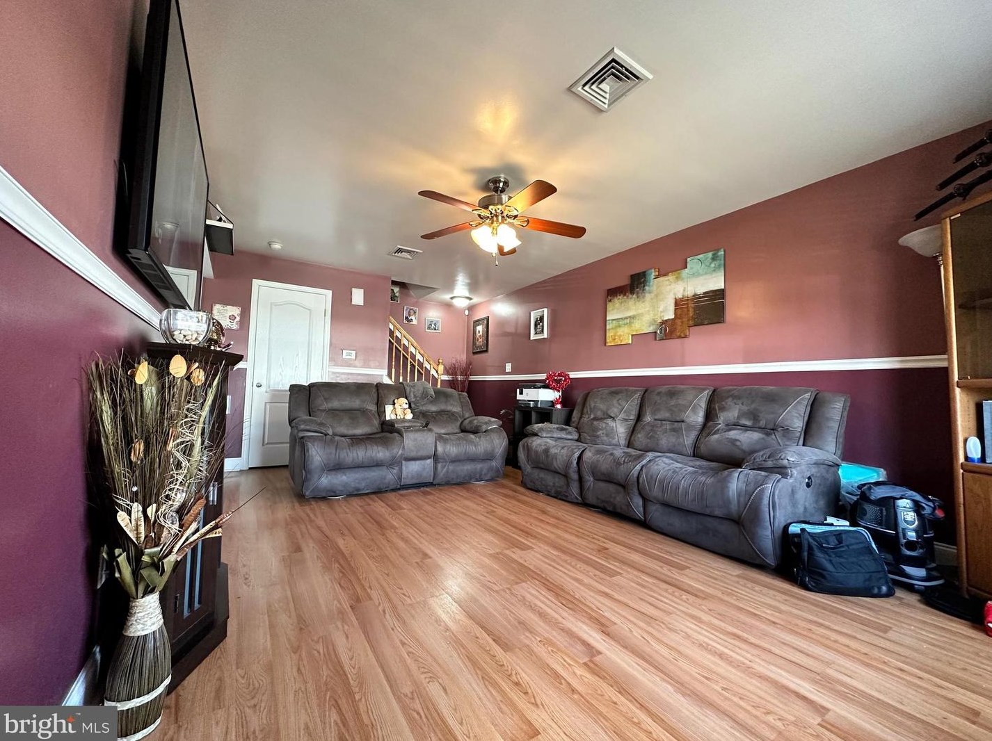 2 Lerner Ct, Erial, NJ 08081