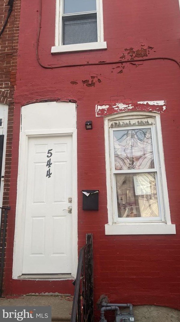 544 S 6th St, Camden, NJ 08103