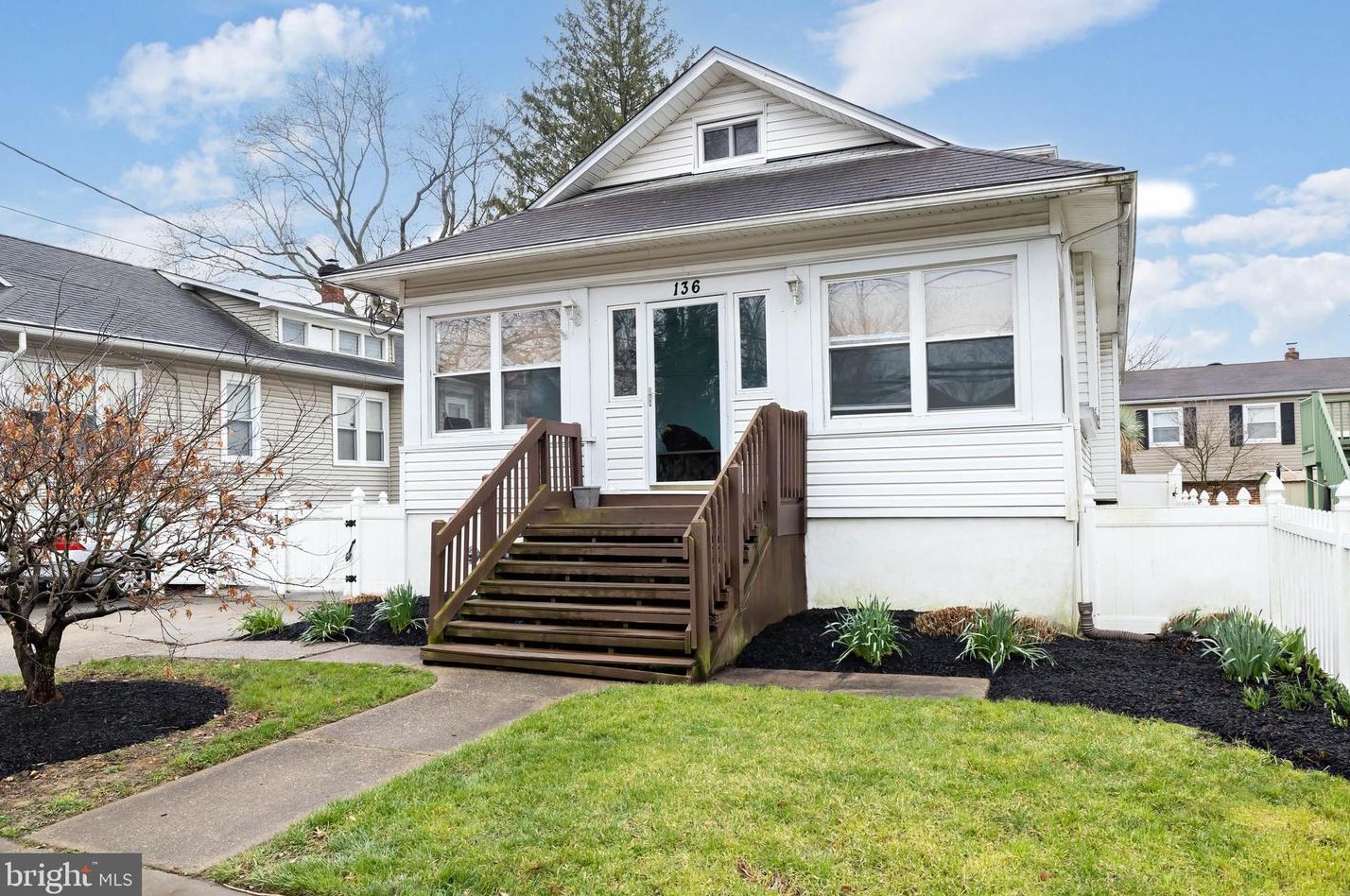 136 Cedarcroft Ave, Camden, NJ 08106