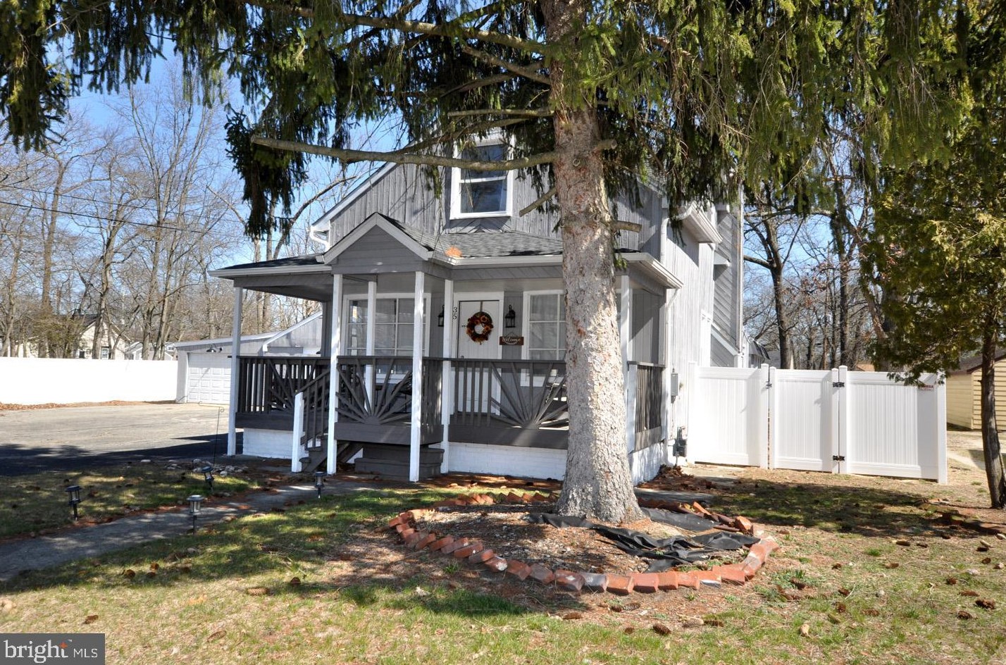 35 W Clearview Ave, Pine Hill, NJ 08021