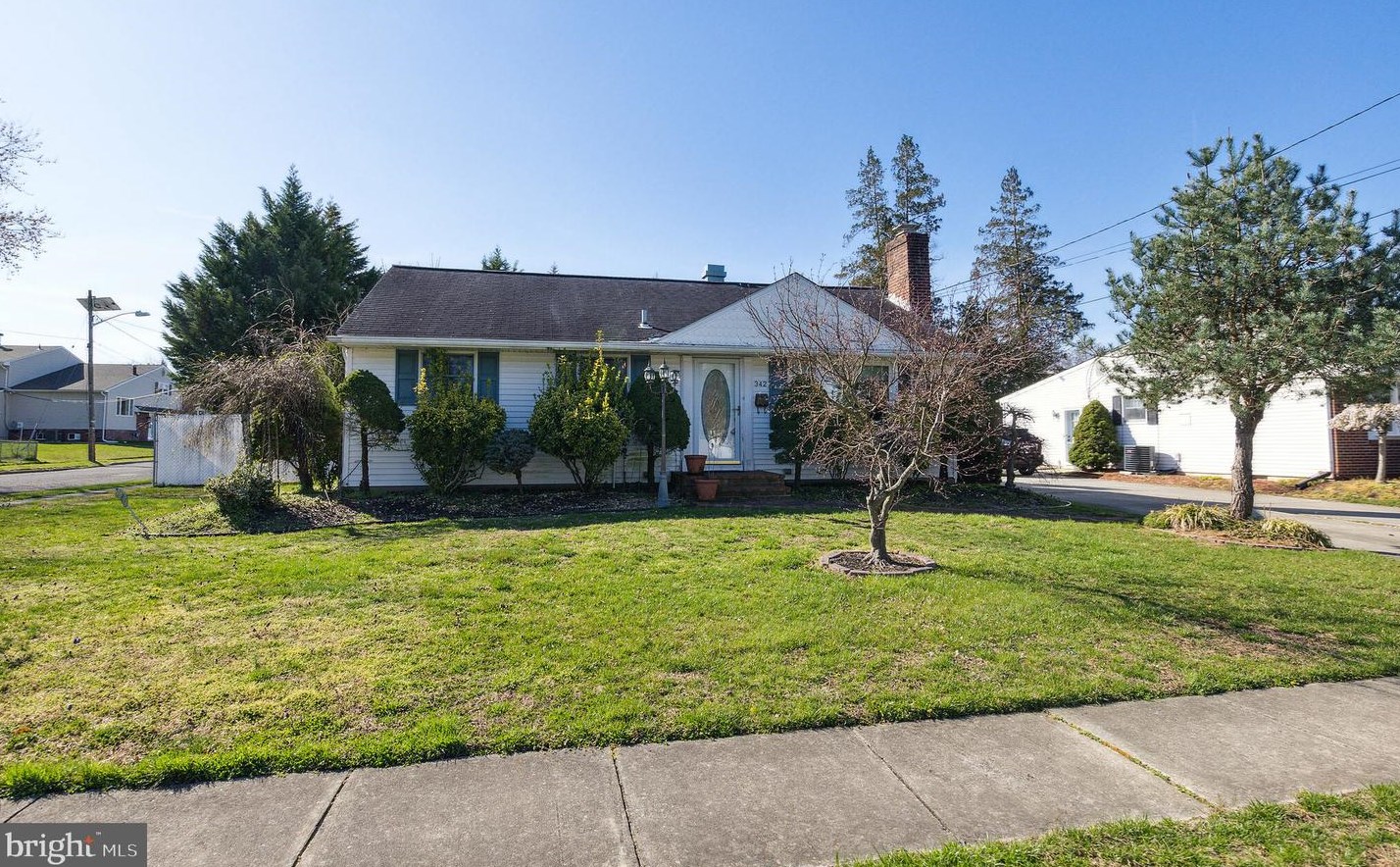 342 Cressmont Ave, Blenheim, NJ 08012