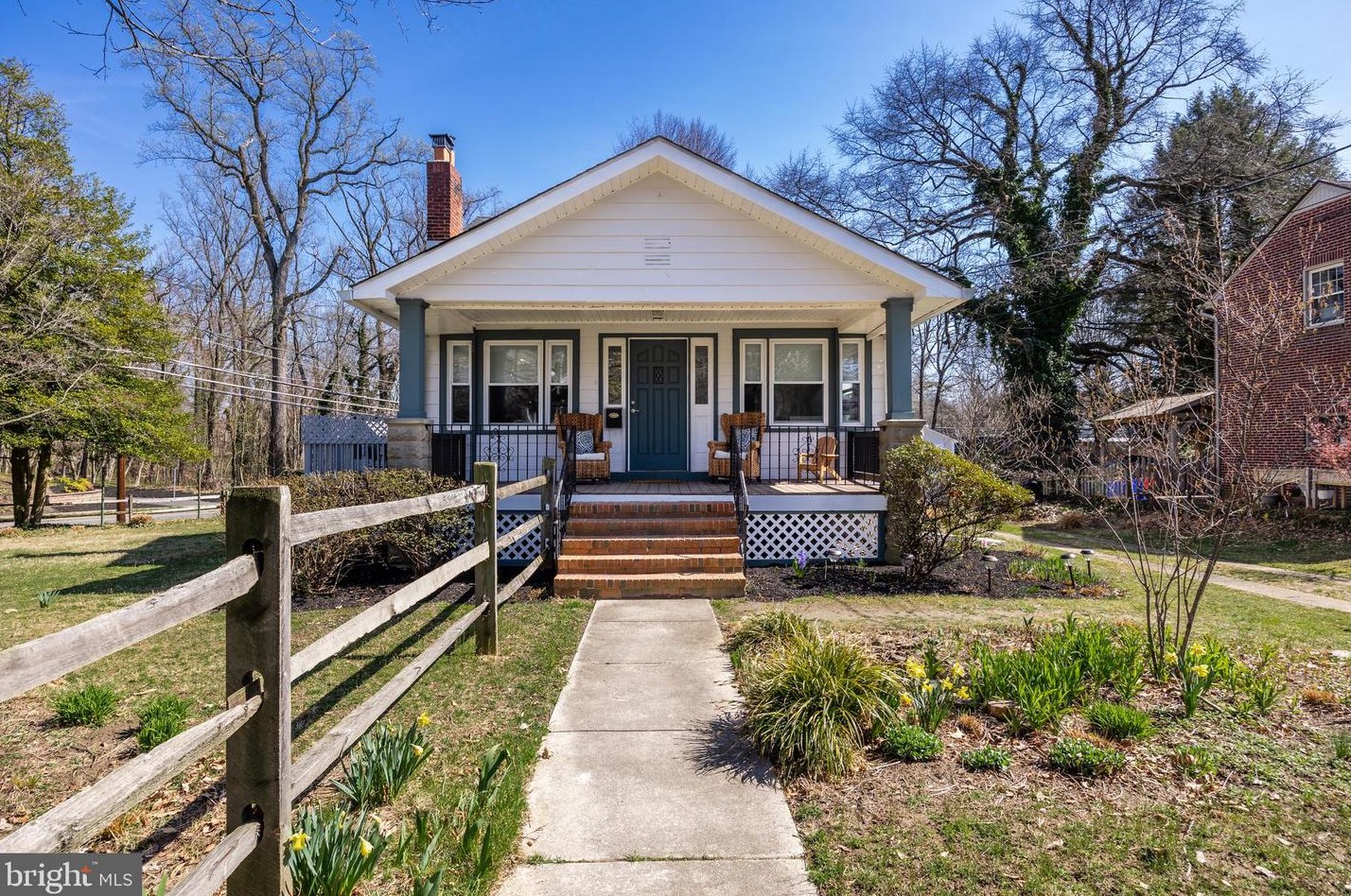 244 Hopkins Ave, Tavistock, NJ 08033