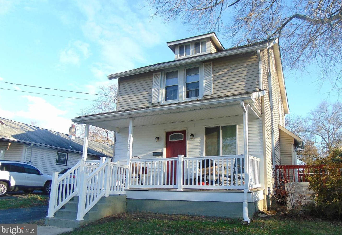 122 W Adams Ave, Magnolia, NJ 08049