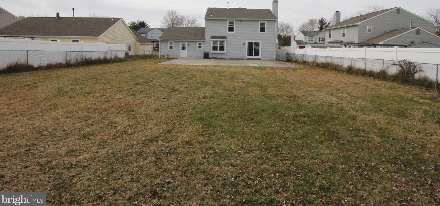 35 Sleepy Hollow Ln, Erial, NJ 08081