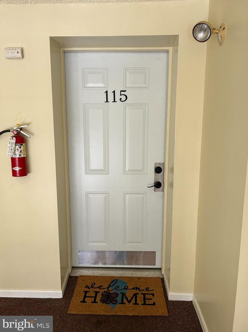115 Kenwood Dr, Erial, NJ 08081