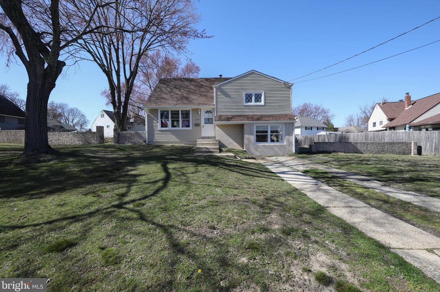 315 Marian Ln, Glendora, NJ 08029-1509