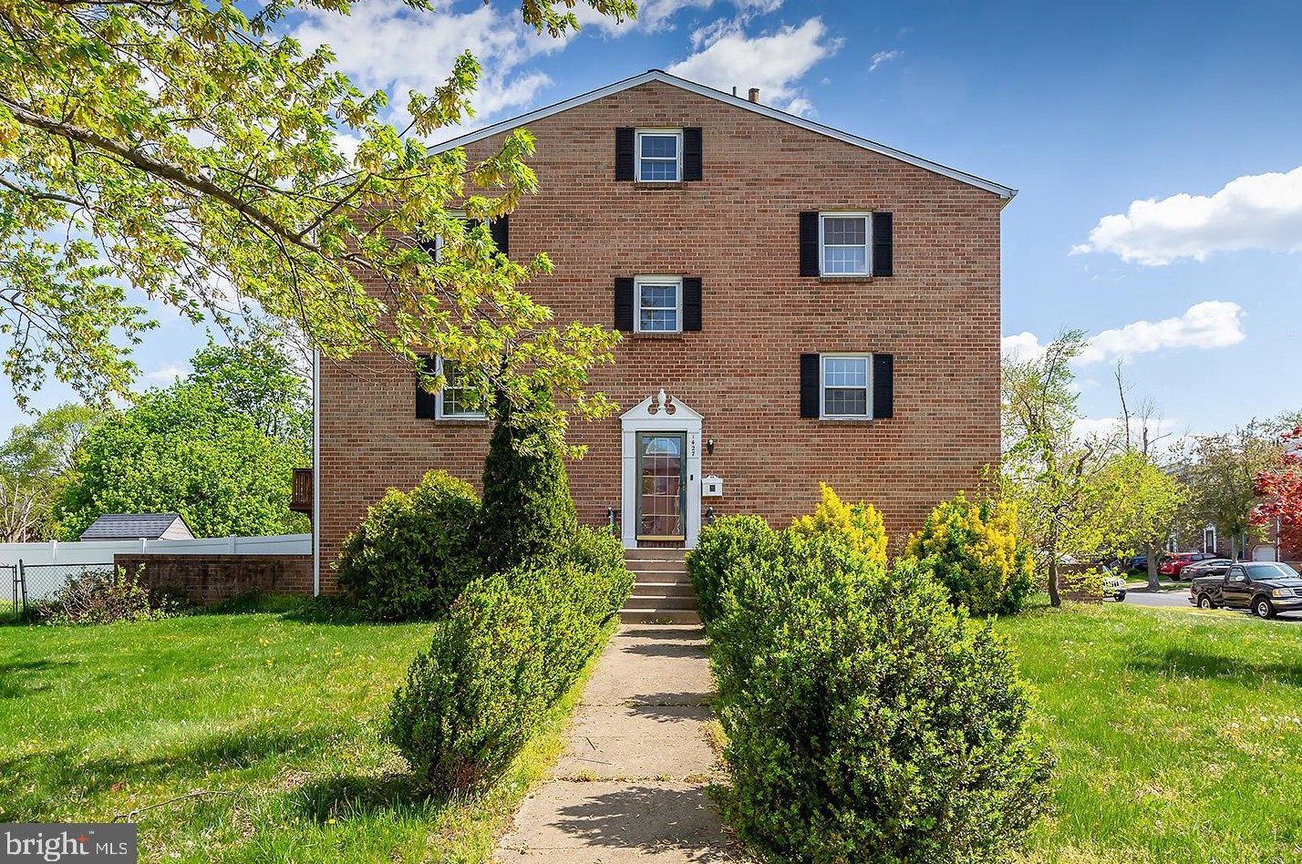 1427 Boxwood Dr, Blenheim, NJ 08012