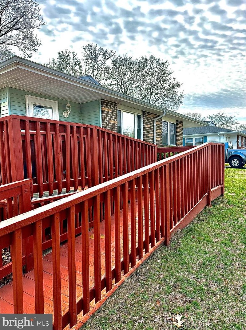 193 Elmtowne Blvd, Elm, NJ 08037