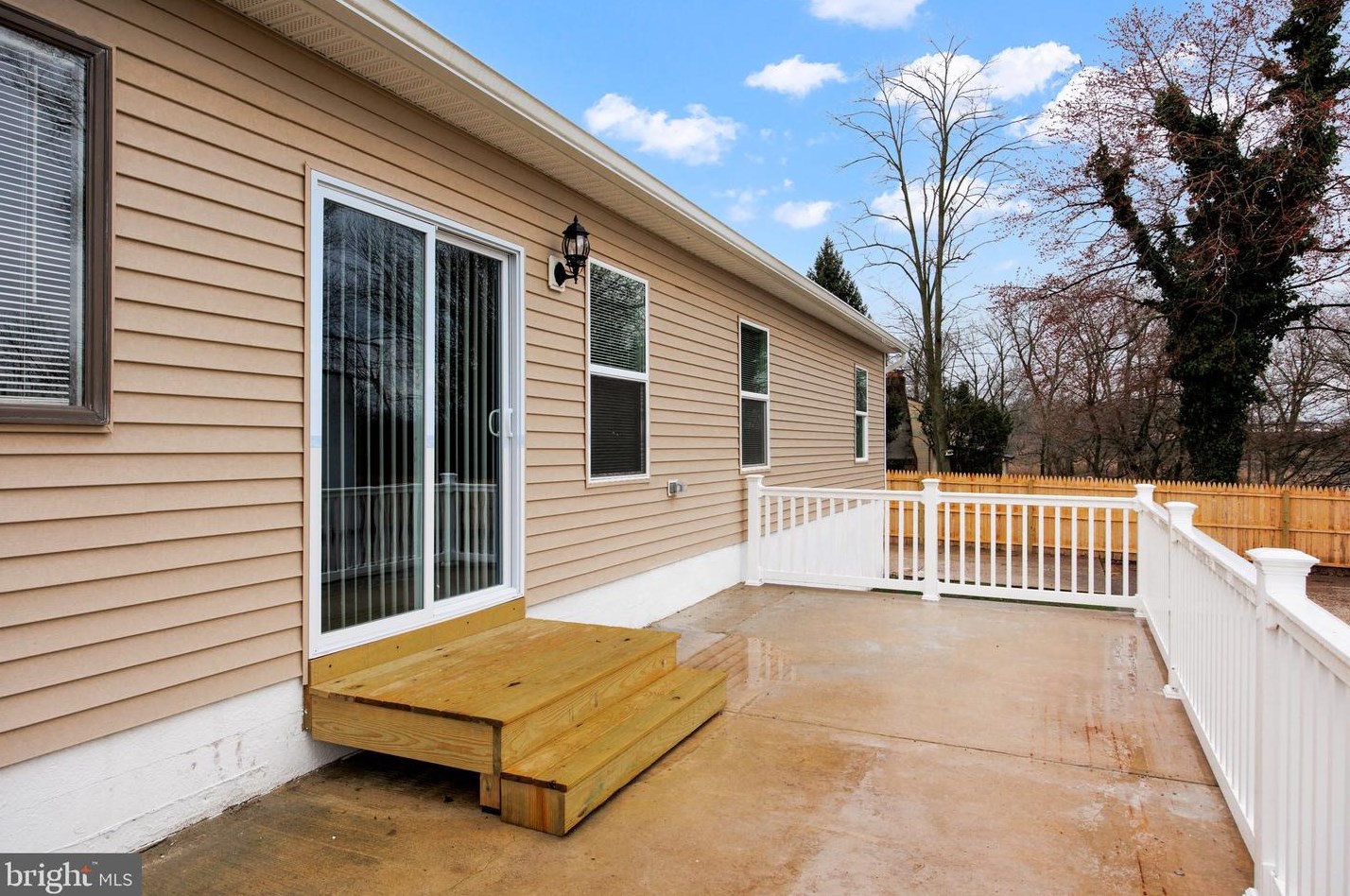 1034 Front St, Glendora NJ  08029-1026 exterior