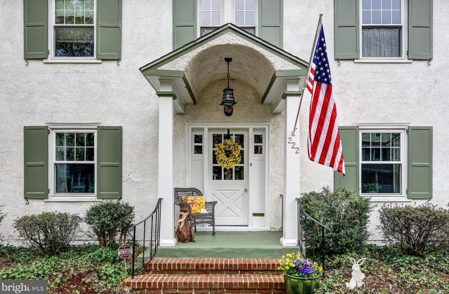 222 Windsor Ave, Tavistock, NJ 08033