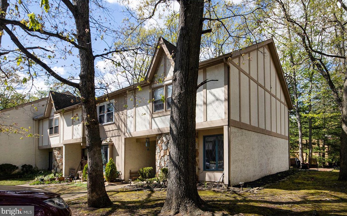 516 Jaeger Ct, Erial, NJ 08081