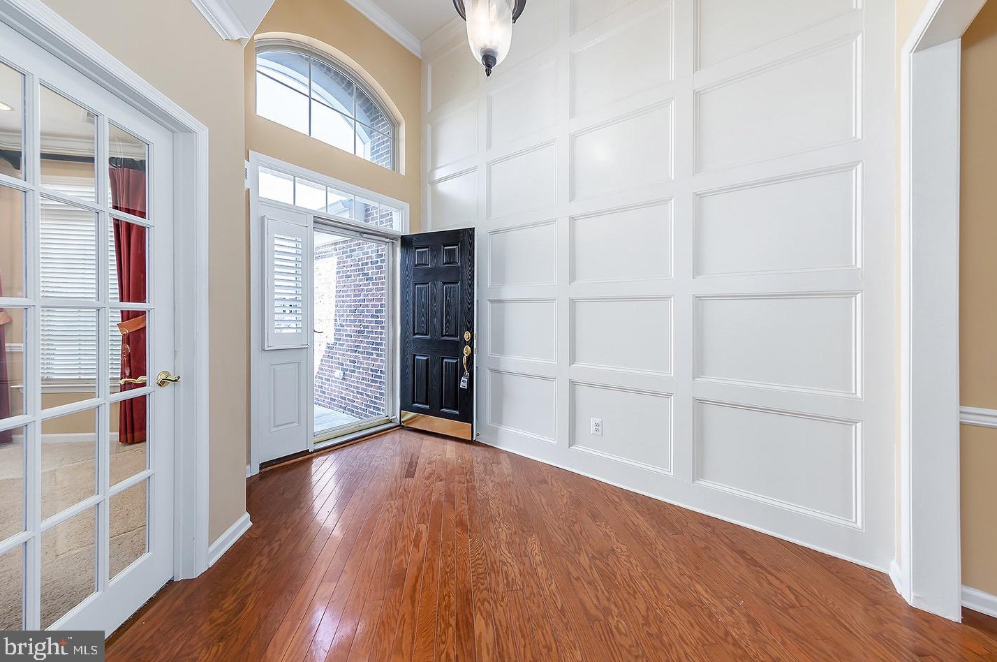 2 Kresson Ct, Berlin Boro, NJ 08009