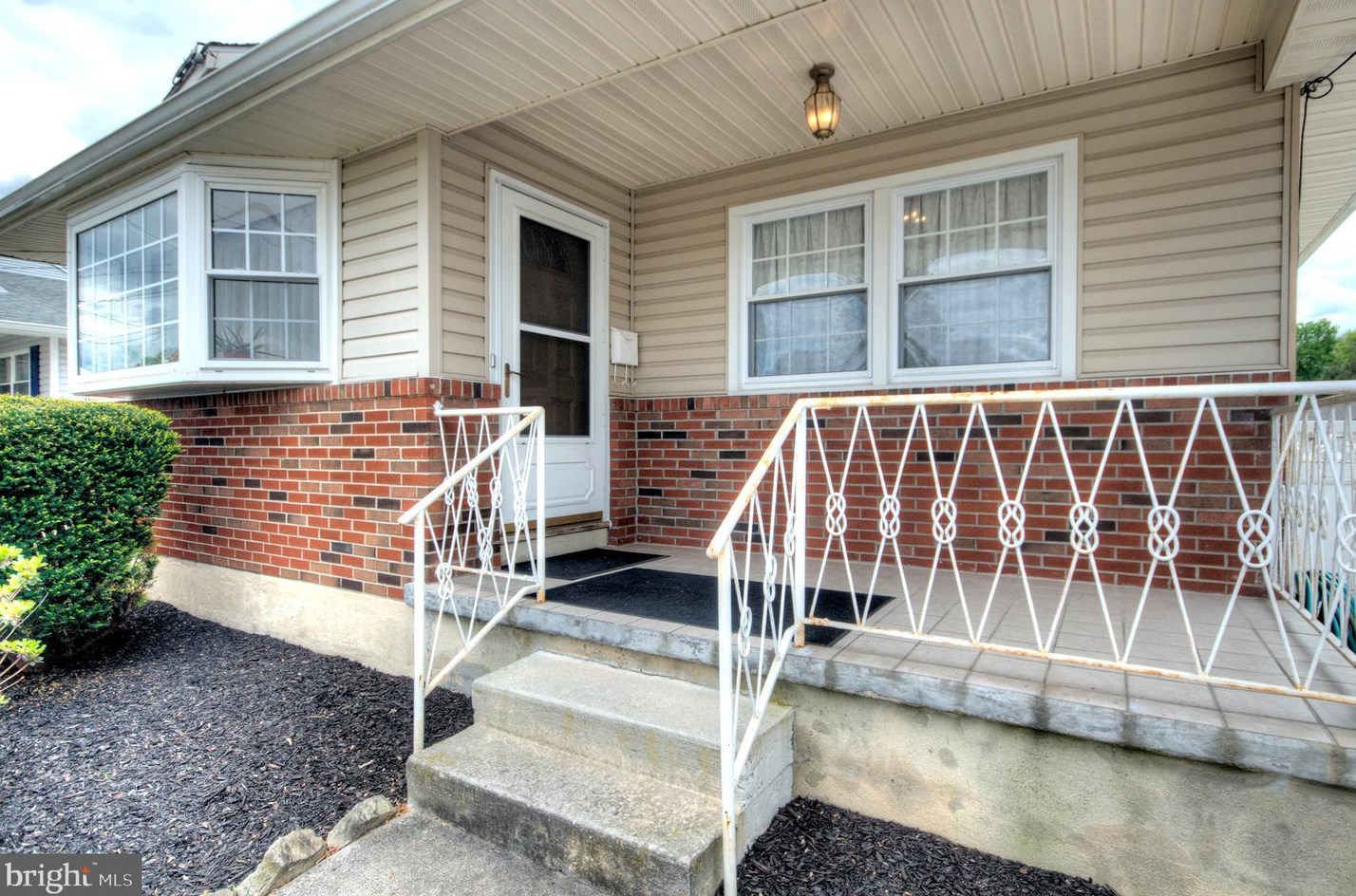 320 Lincoln Ave, Gloucester, NJ 08031