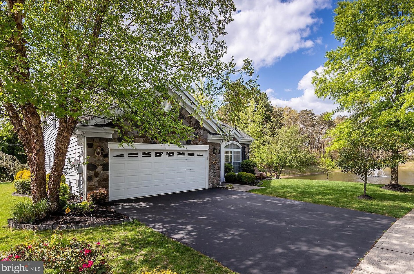 303 Bittlewood Ave, Berlin Boro, NJ 08009