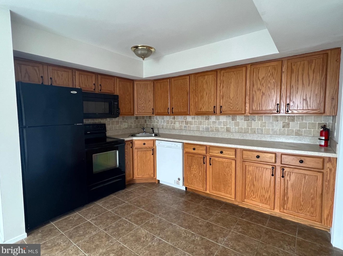 404 Shelby Ct, Erial, NJ 08081