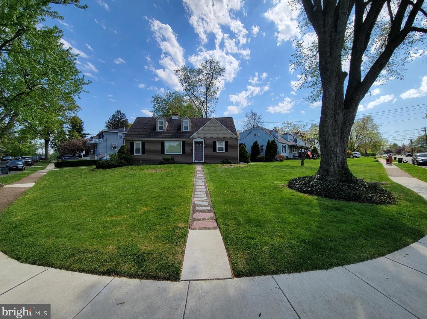 509 5th Ave, Barrington, NJ 08007