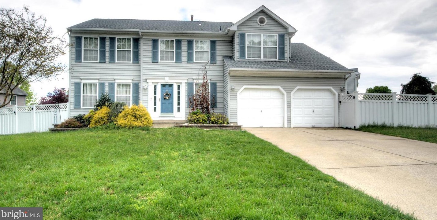 24 Randolph Dr, Erial, NJ 08081