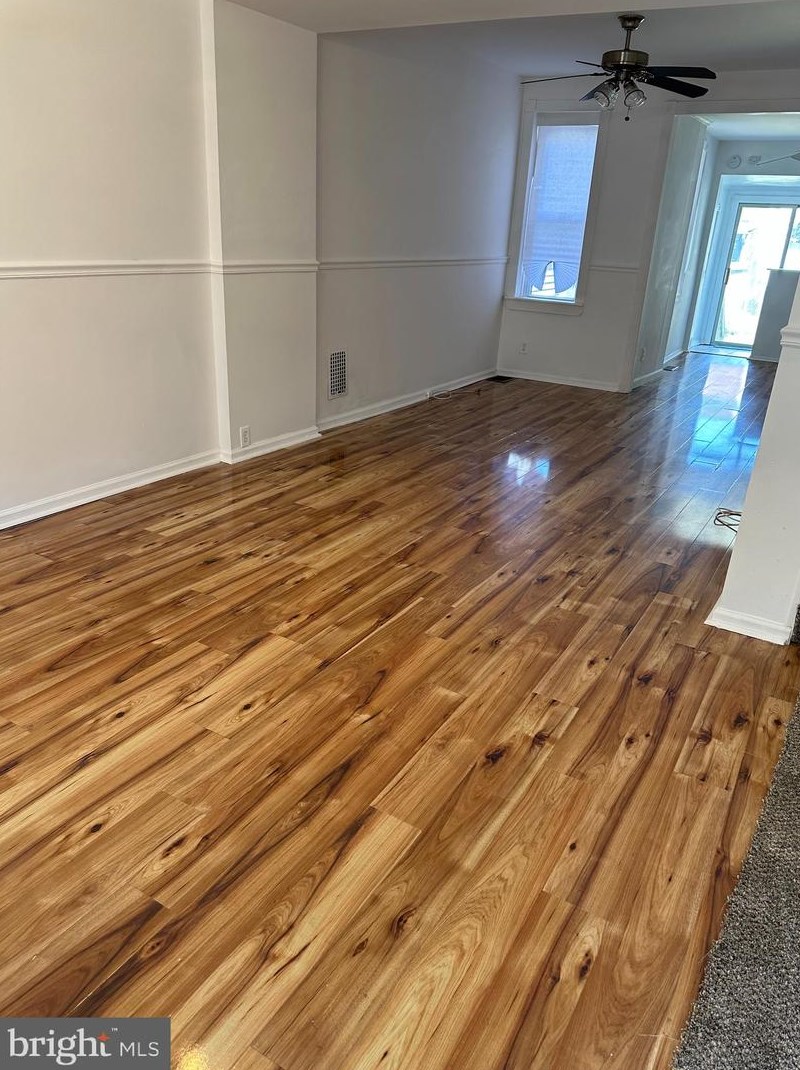 333 Bergen St, Gloucester, NJ 08030
