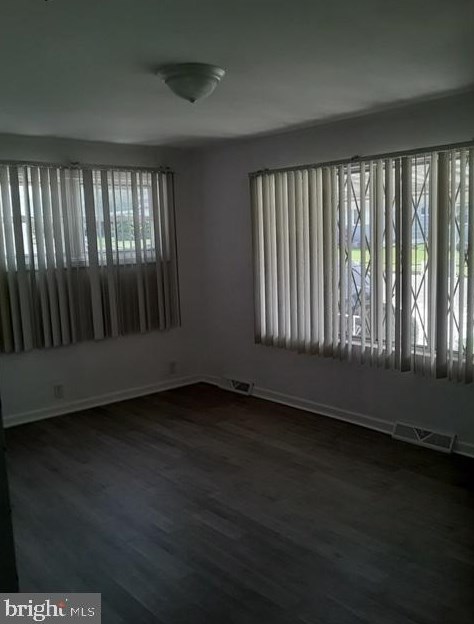 413 Sheppard Ave, Runnemede, NJ 08078