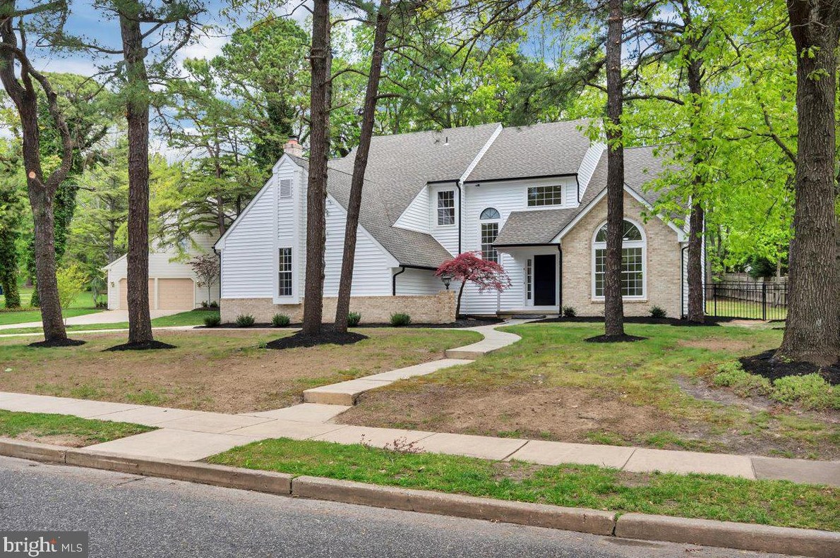 4 Whyte Ct, Franklin Township, NJ 08043