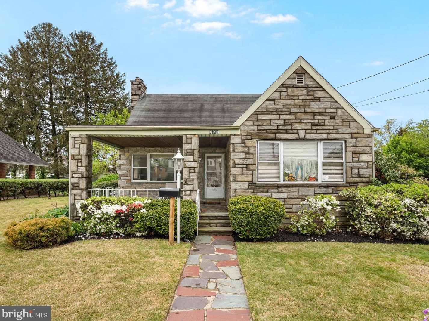 1955 Browning Rd, Collingswood, NJ 08110