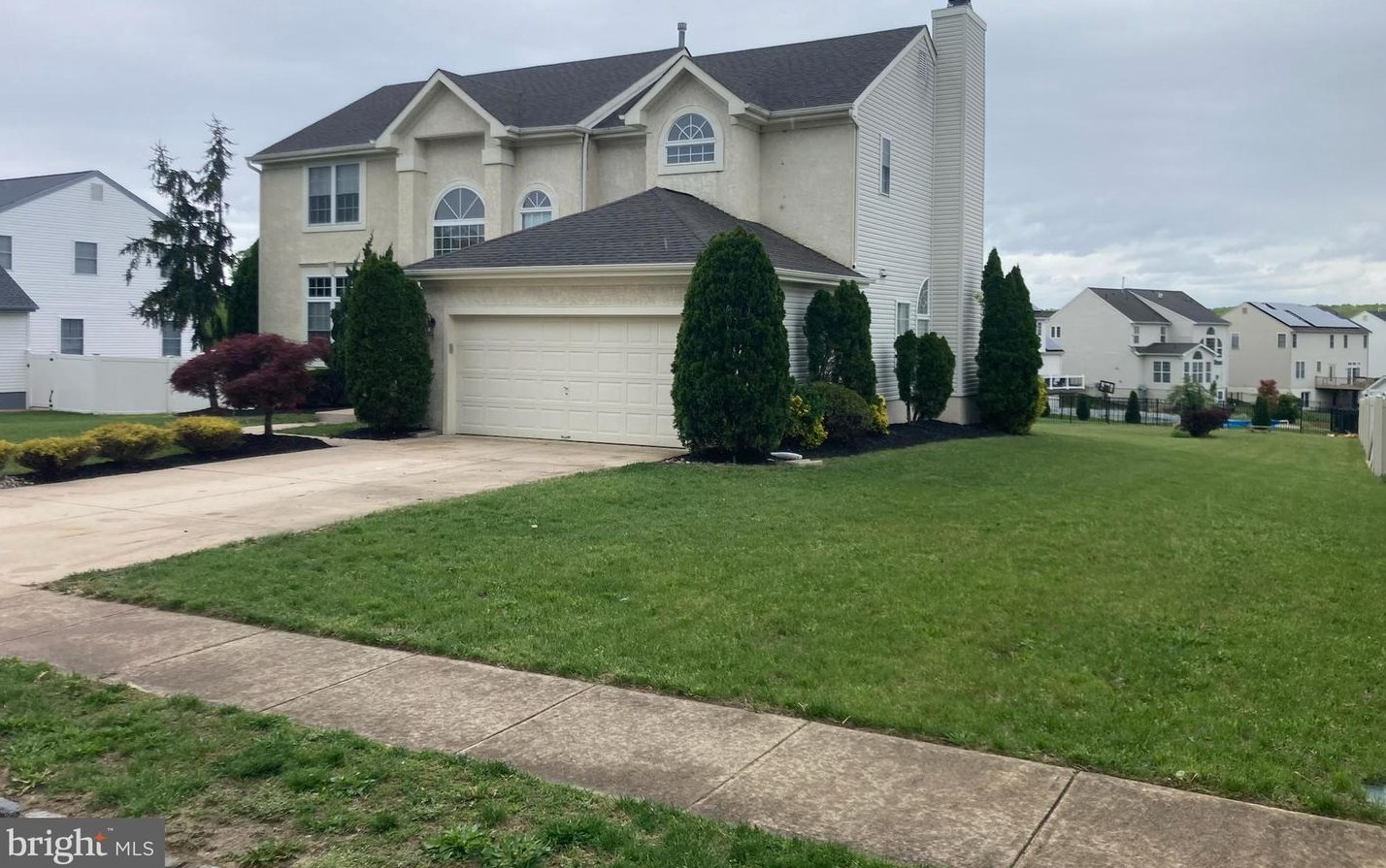 3 Waterview Dr, Erial, NJ 08081-1683