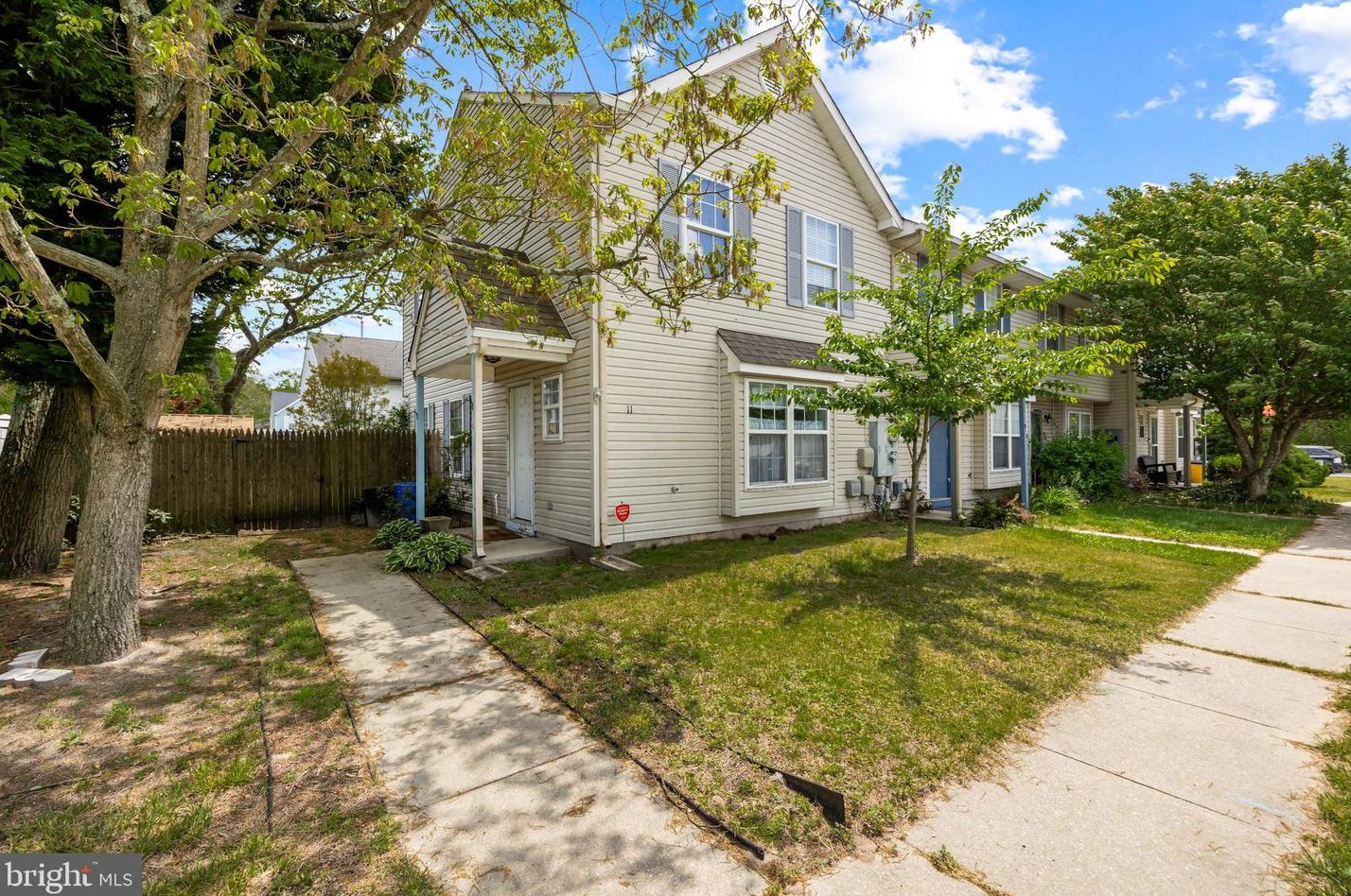 11 Carter Ln, Berlin Boro, NJ 08009