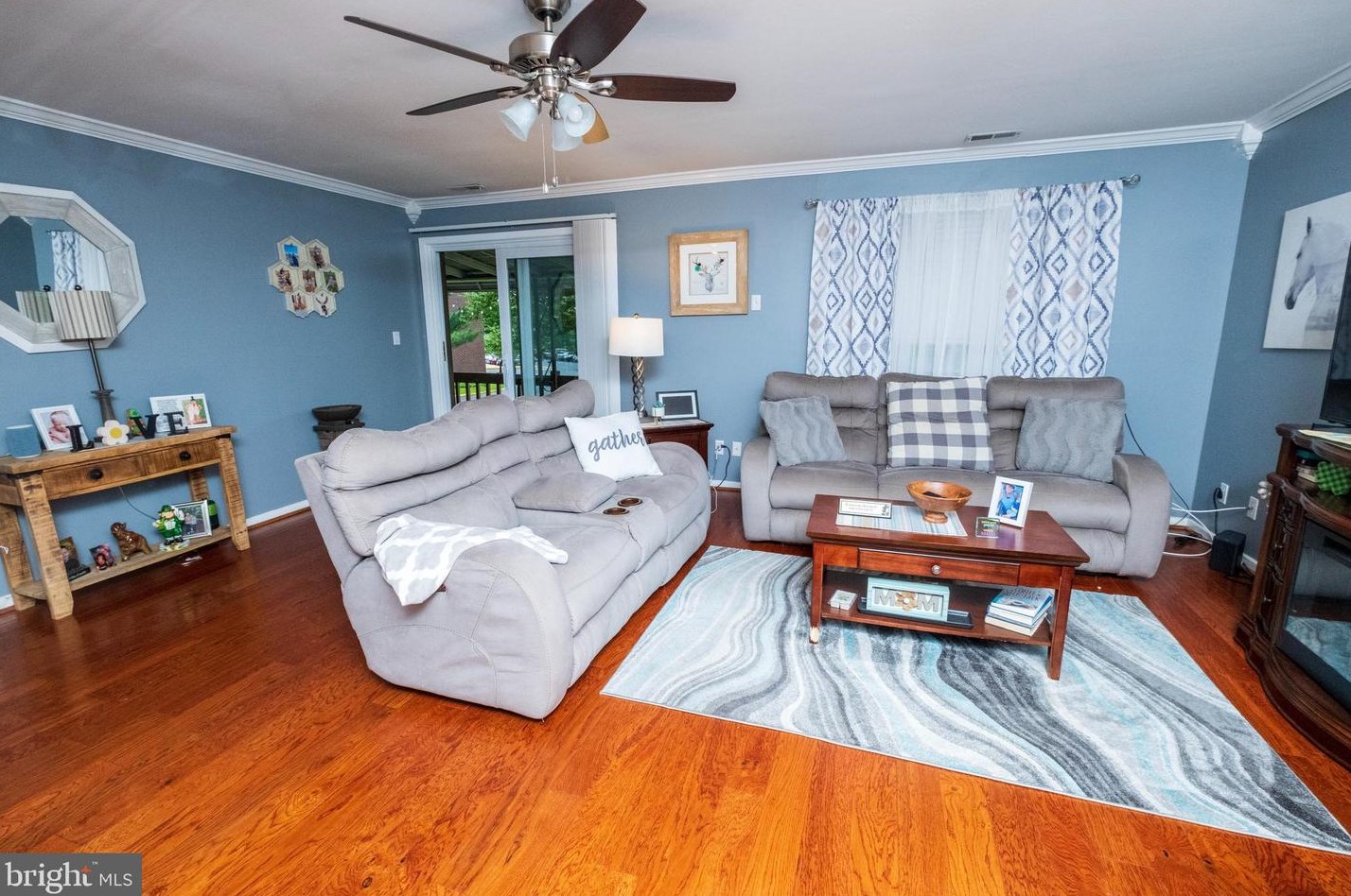 109 Avignon Way, Camden, NJ 08109