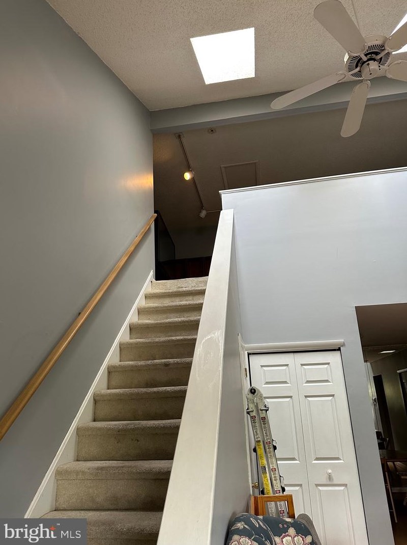 202 Ashley Run, Franklin Township, NJ 08043