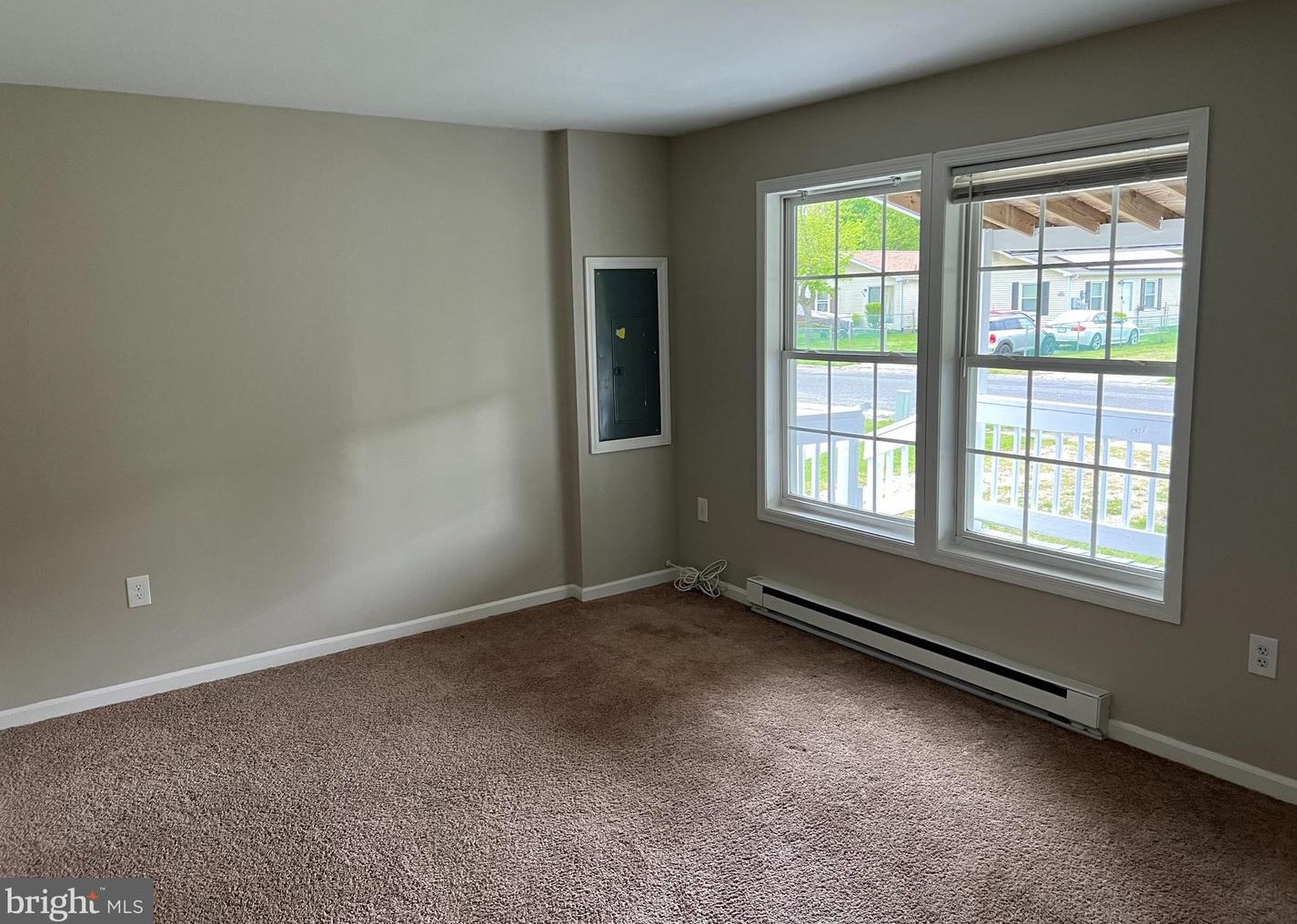 209 Gibbons Ct, Waterford Township NJ  08004-2448 exterior