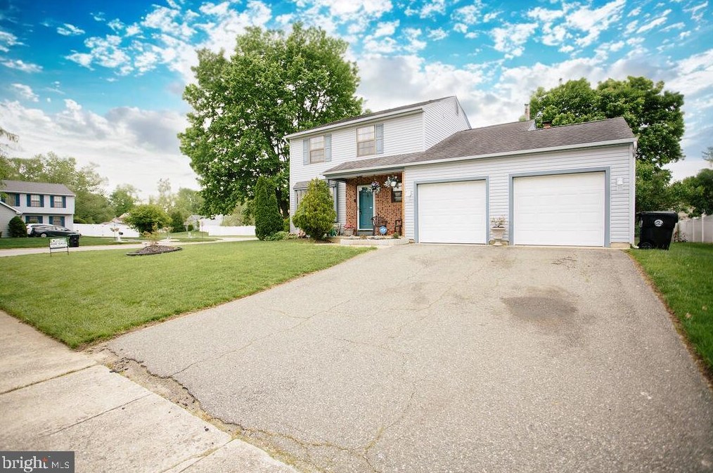 1 Howell Pl, Erial, NJ 08081