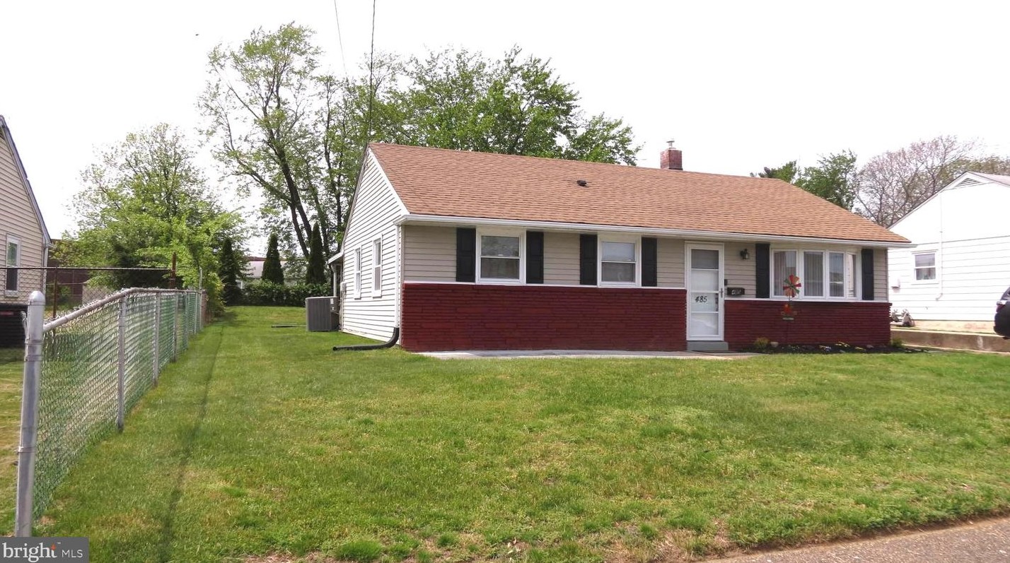 485 Dewey Rd, Gloucester, NJ 08031