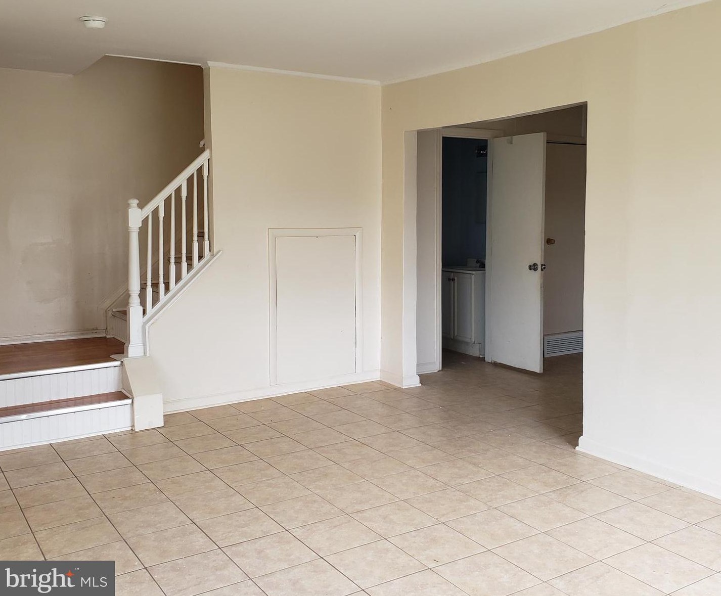 10 Lamont Ct, Erial, NJ 08081