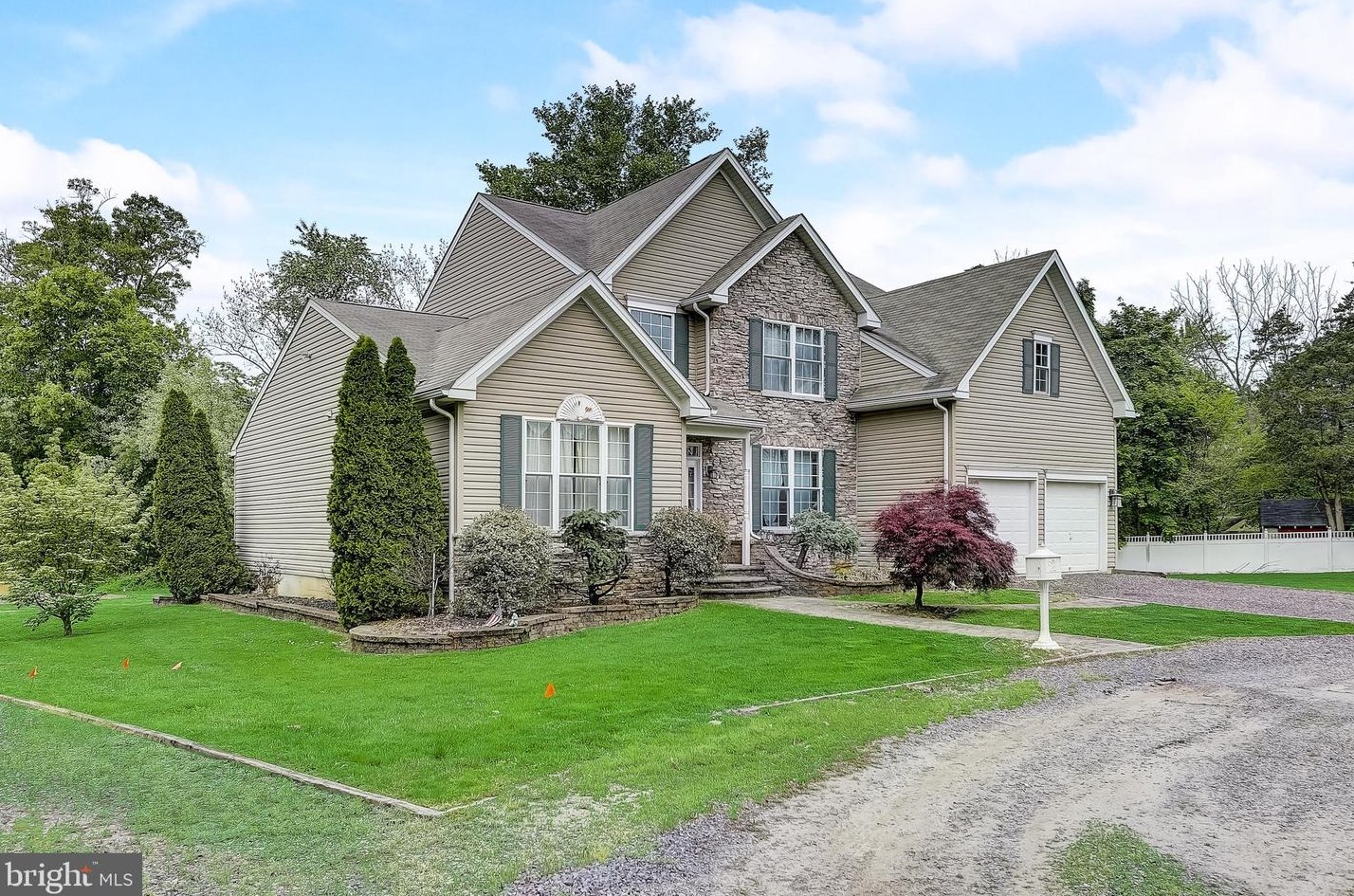 231 Central Ave, Blenheim, NJ 08012-2904