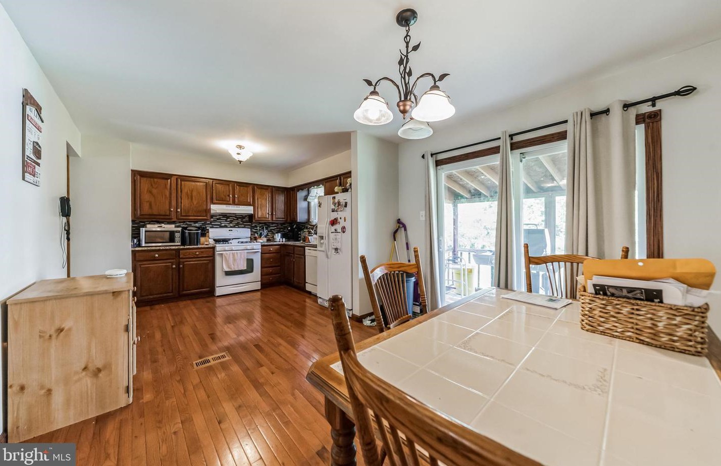 1705 Victoria Ln, Waterford, NJ 08089