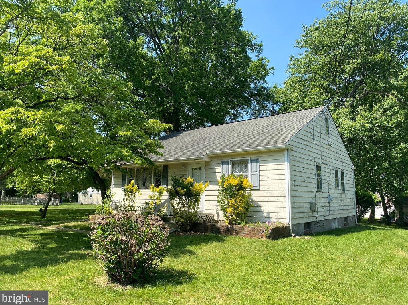 114 Camden Ave, Franklin Township, NJ 08043