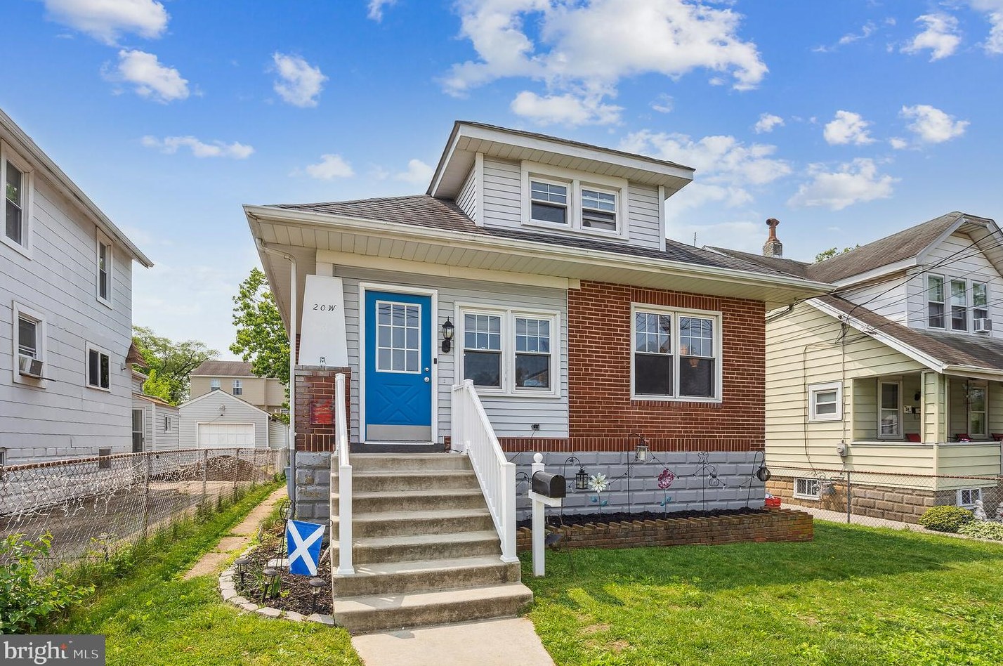 20 W 5th Ave, Runnemede, NJ 08078