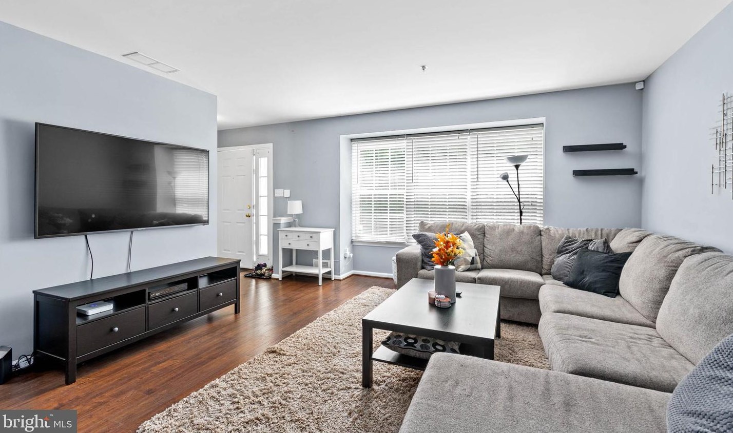 1506 Beacon Hill Dr, Erial, NJ 08081