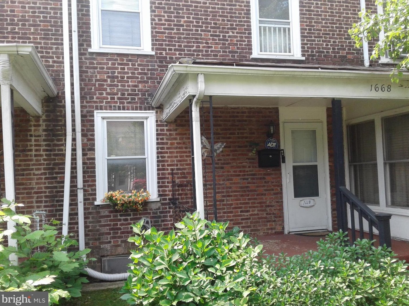 1668 Minnesota Rd, Camden, NJ 08104