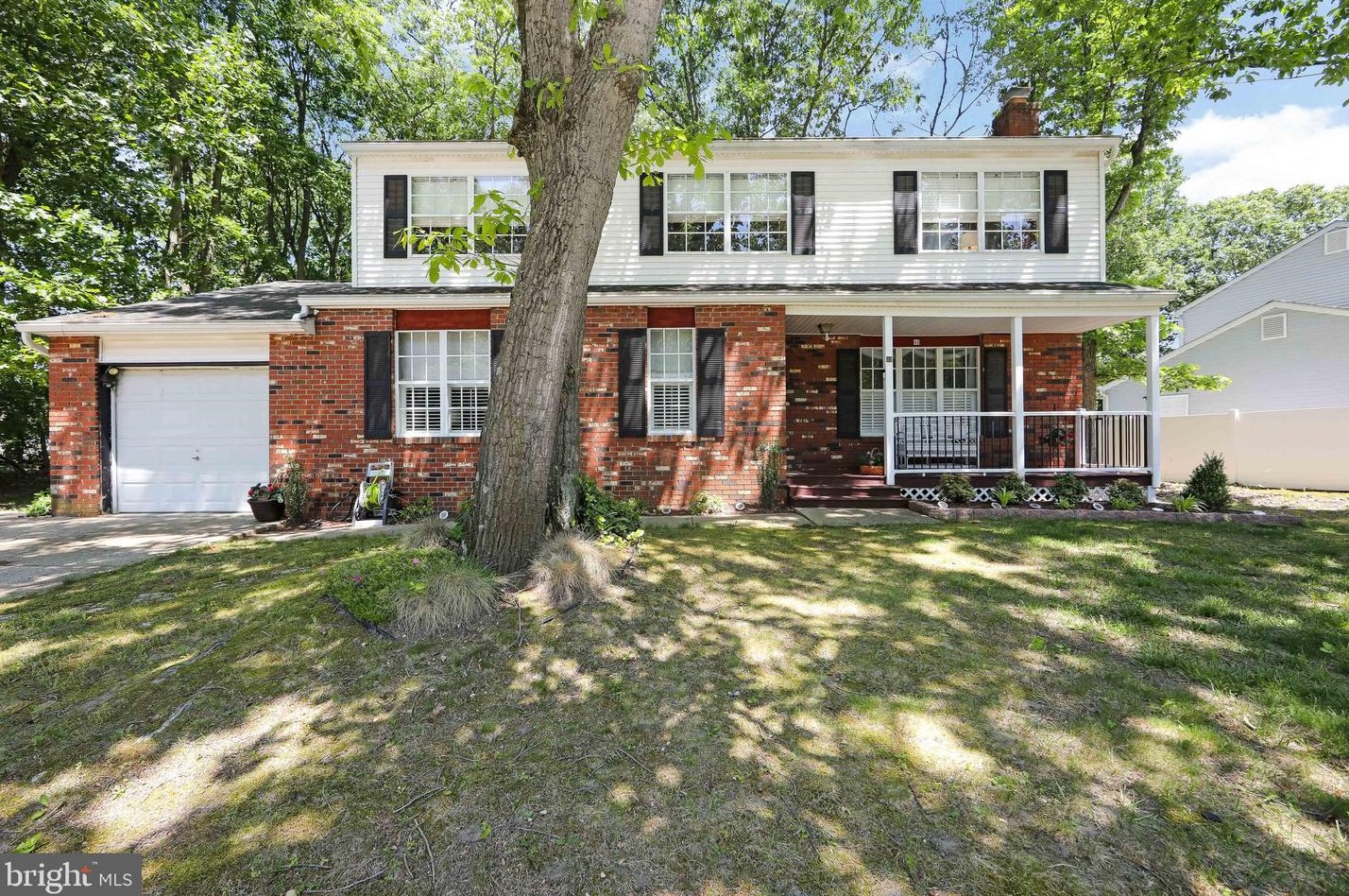 40 Woodshire Dr, Erial, NJ 08081