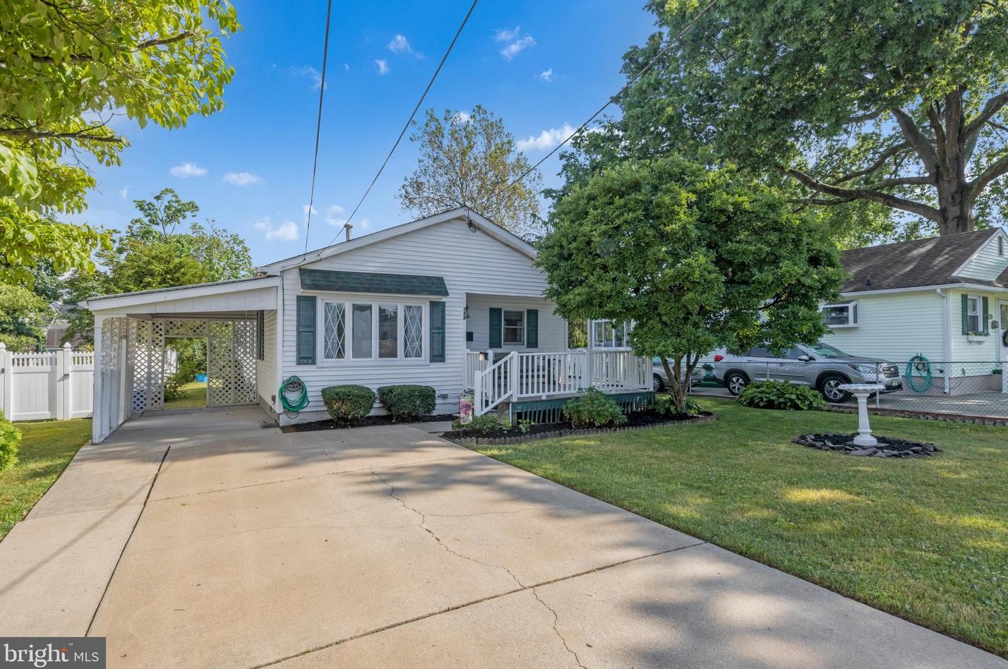 326 W Madison Ave, Magnolia, NJ 08049