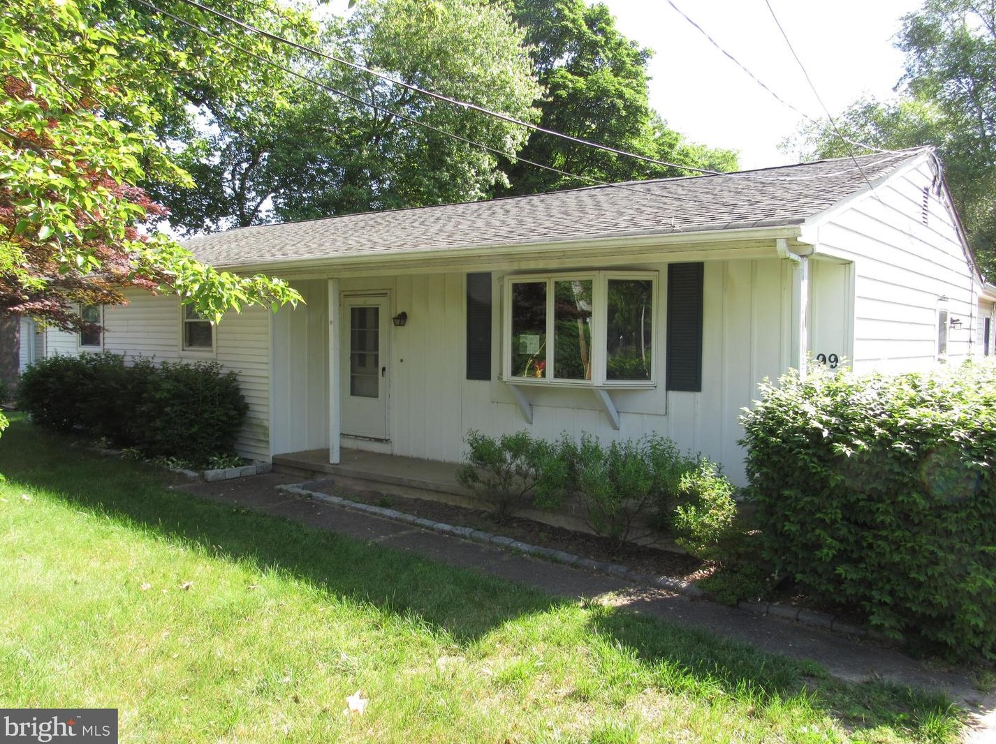 99 Tansboro Rd, Berlin Boro, NJ 08009
