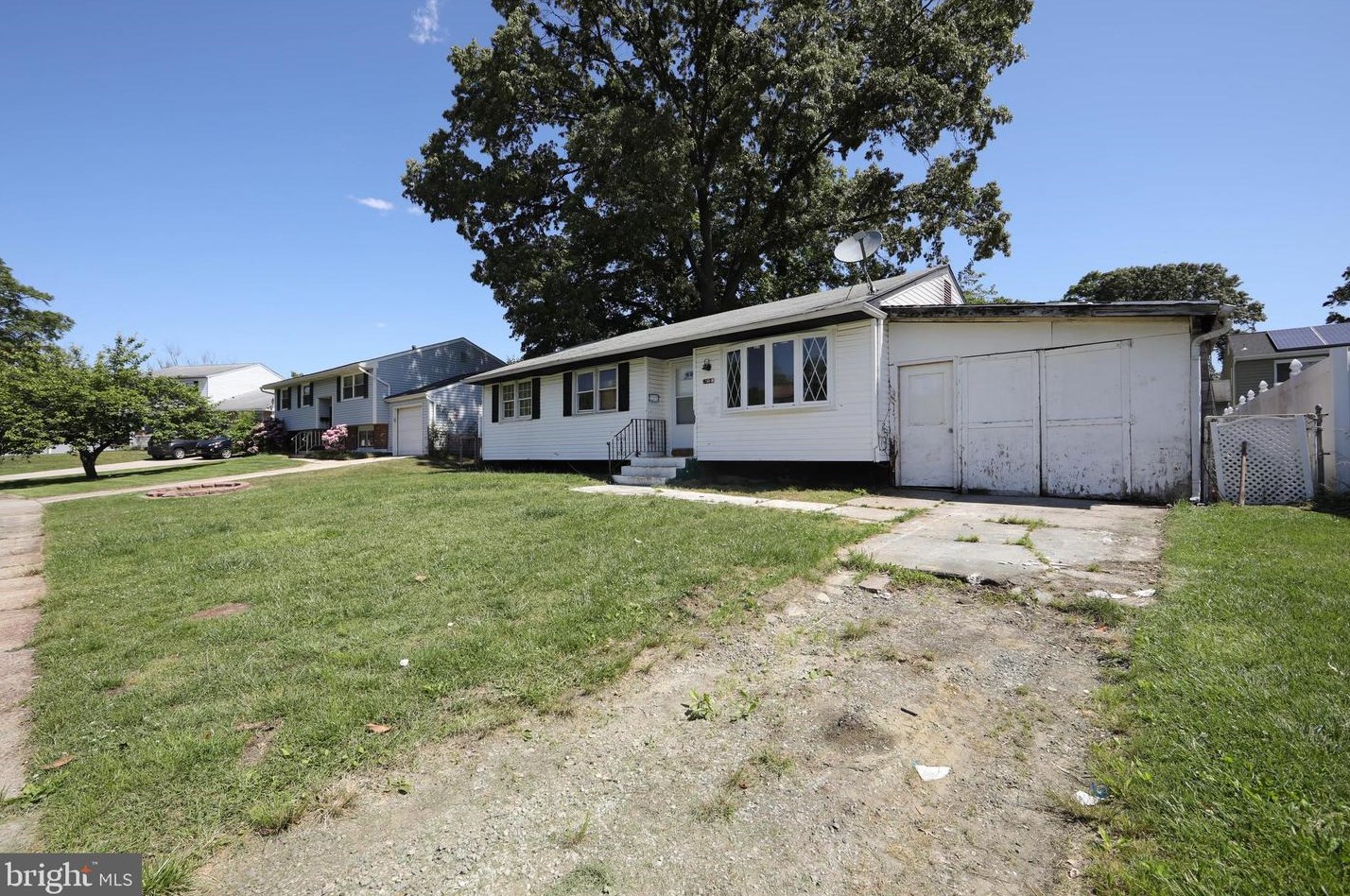 215 Independence Blvd, Lawnside, NJ 08045-1031