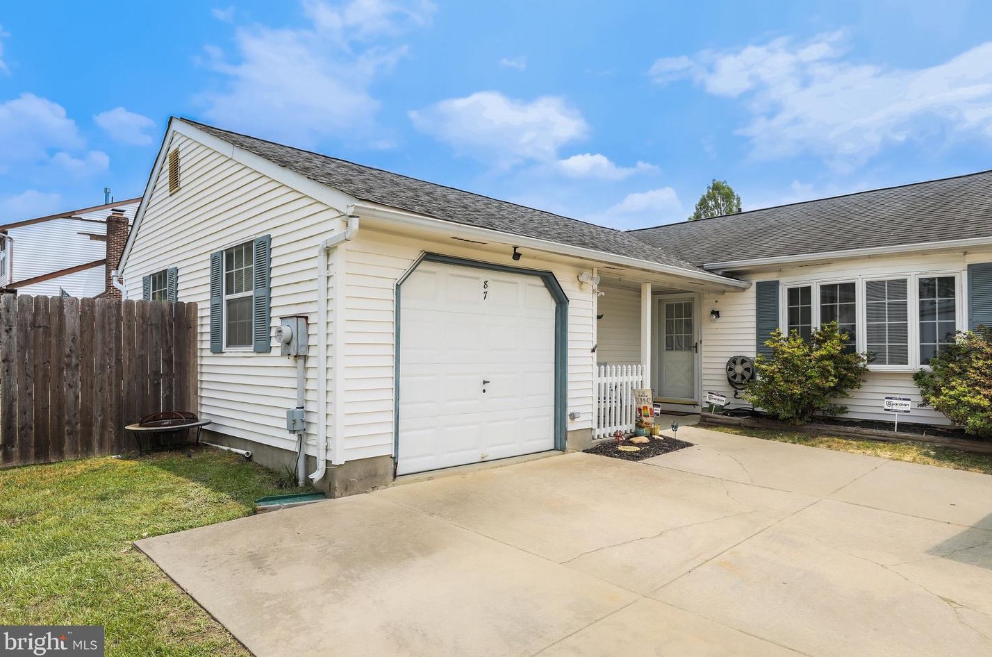 87 Argyle Ave, Blenheim, NJ 08012