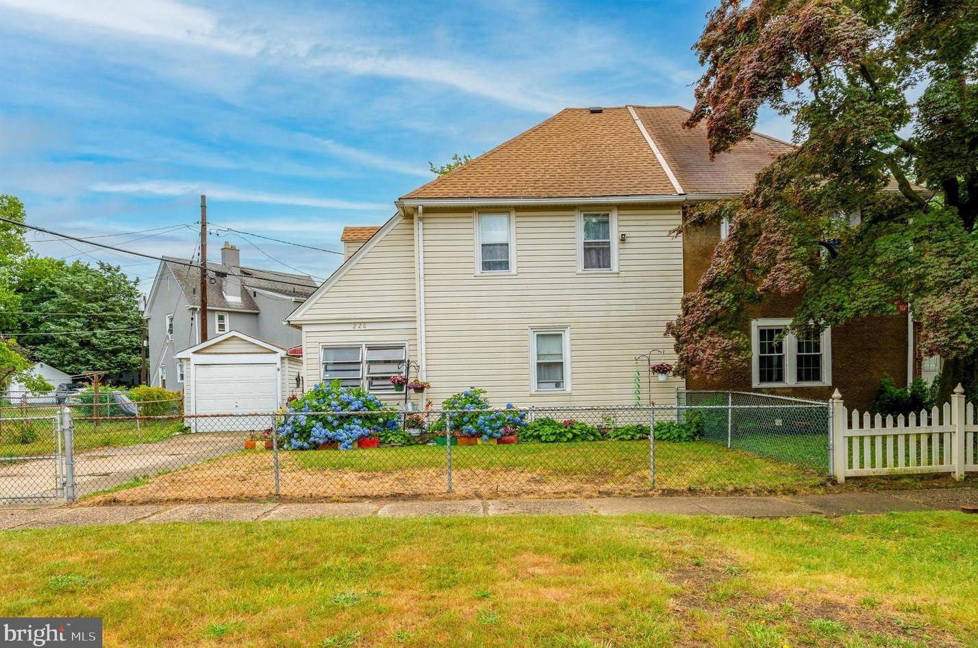 228 N Hannevig Ave, Gloucester, NJ 08030