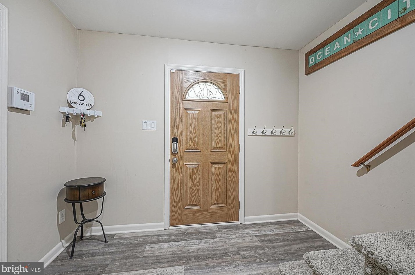 6 Lee Ann Dr, Blenheim, NJ 08012