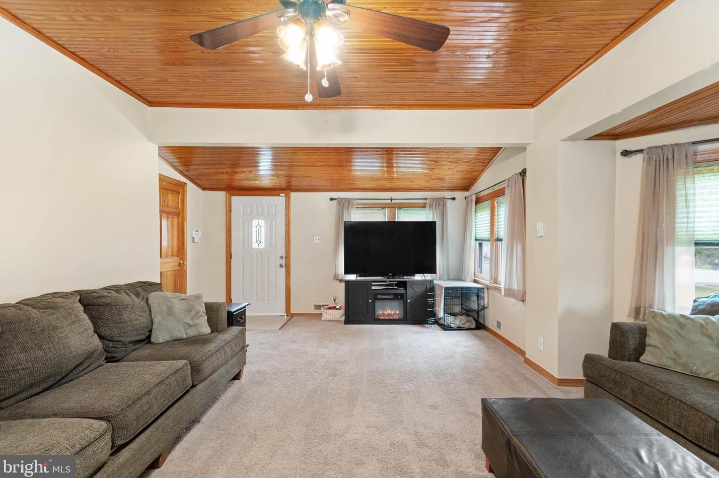 77 Coles Rd, Blenheim, NJ 08012