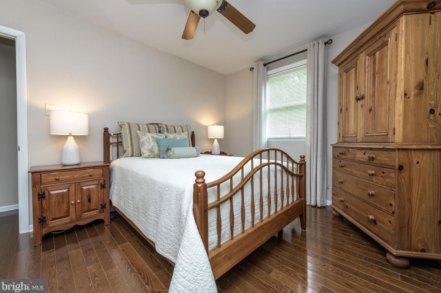 2211 Linden Ave, Waterford Township NJ 08004-1210 exterior