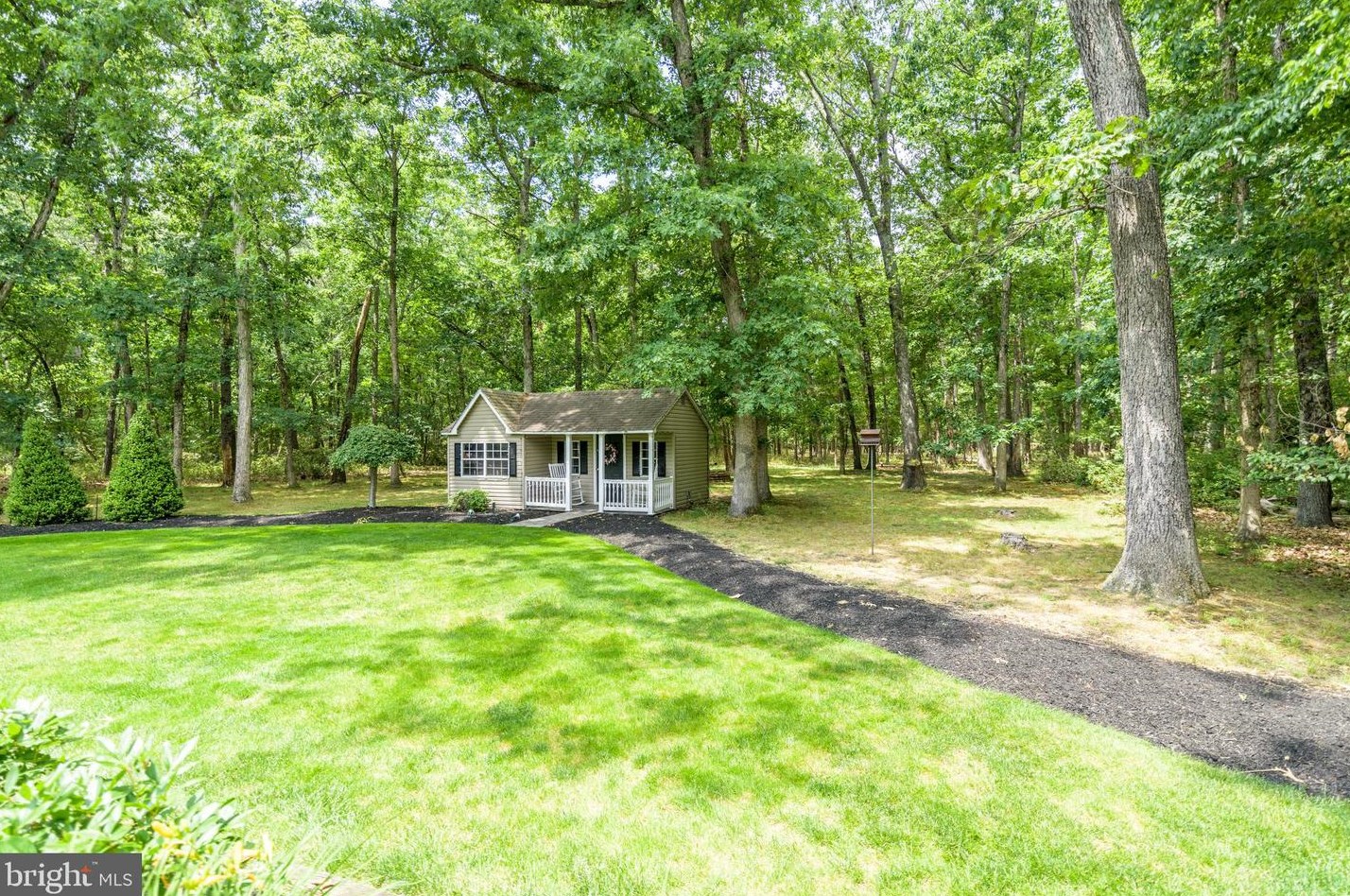 2211 Linden Ave, Waterford Township NJ 08004-1210 exterior